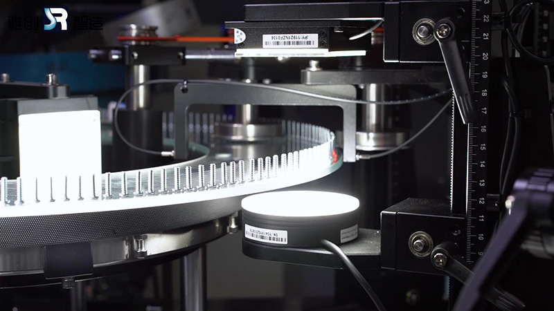 螺丝光学影像筛选机工作原理